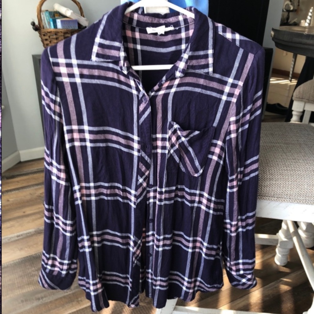 Purple plaid button down S